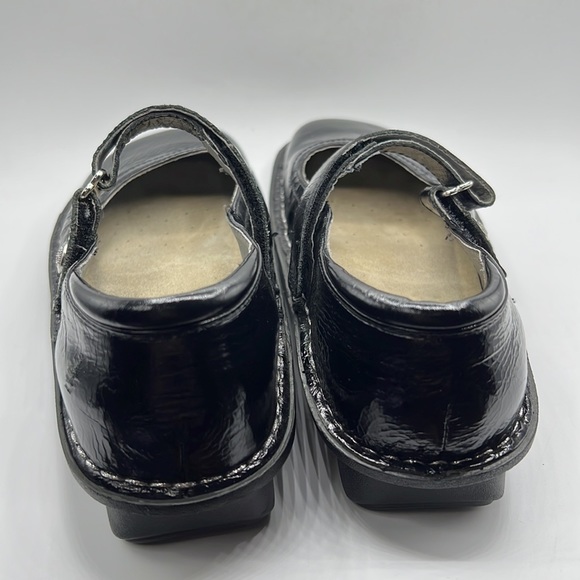 Alegria Woman’s Shoe - Picture 3 of 8